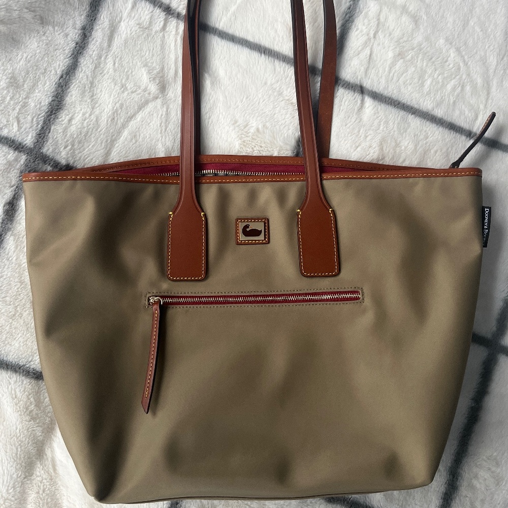 Dooney & Bourke Wayfarer Tote